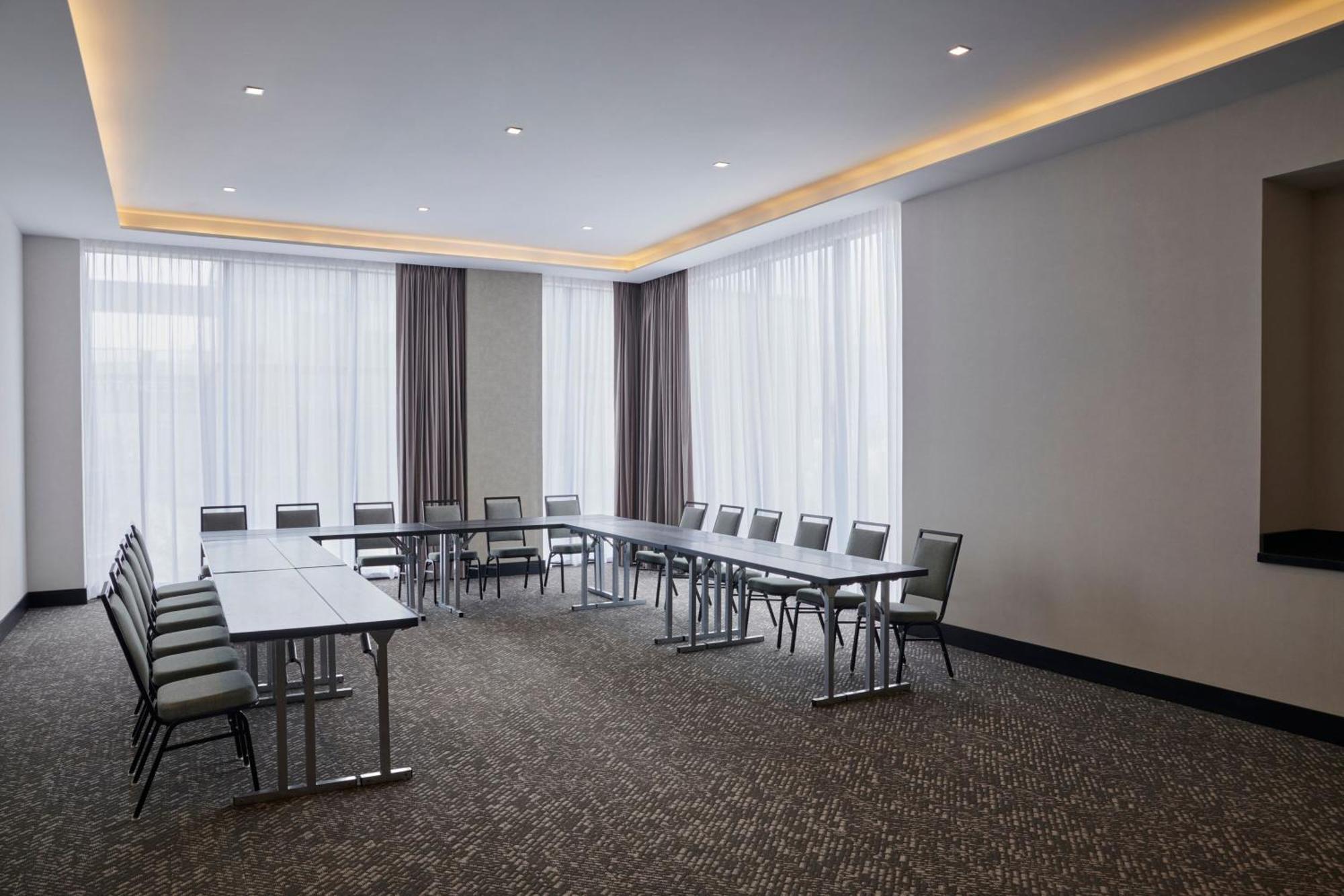 Ac Hotel By Marriott Saltillo Extérieur photo